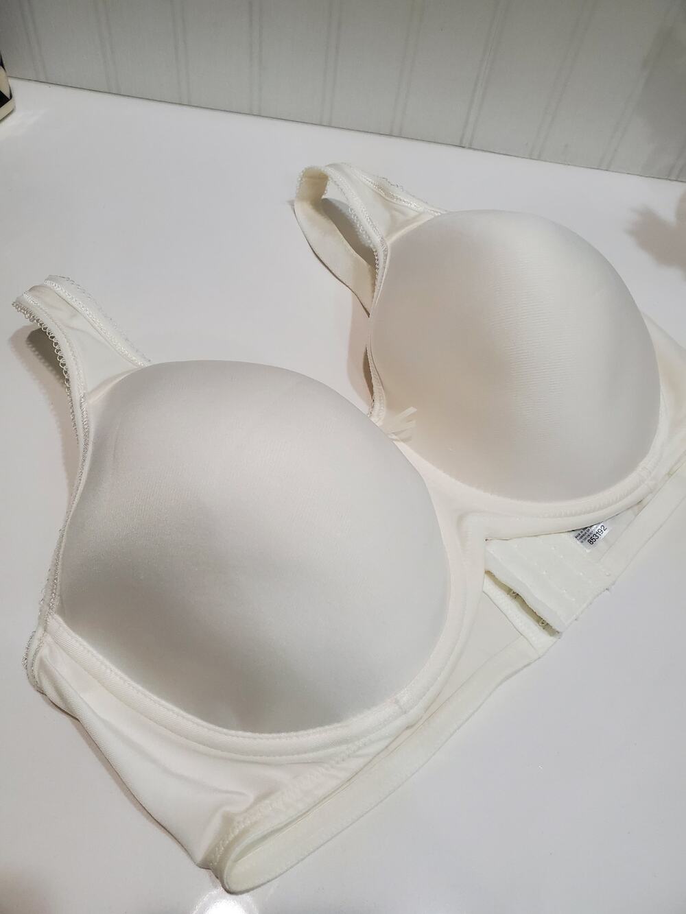 Wacoal Bra size 42D